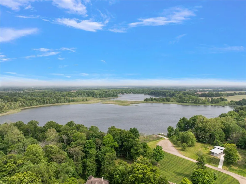 8828 Beechwood Court Berrien Center, MI 49102