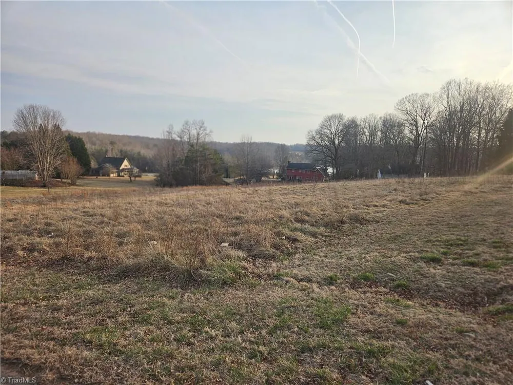 232 Chickasaw Drive Reidsville, NC 27320