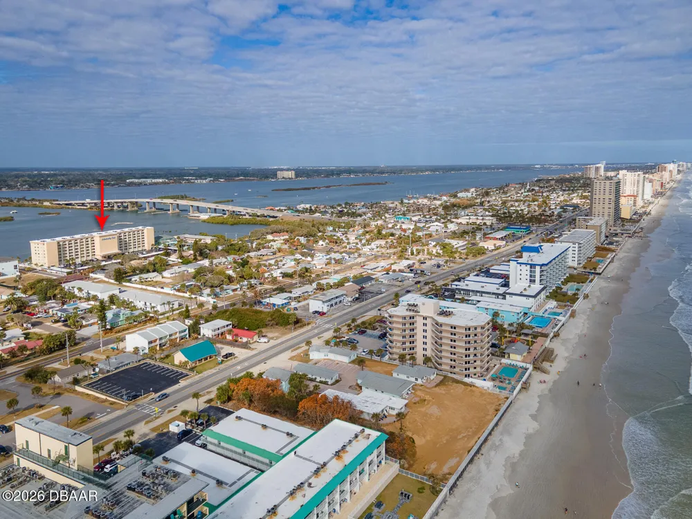 3606 S Peninsula Drive #208 Port Orange, FL 32127