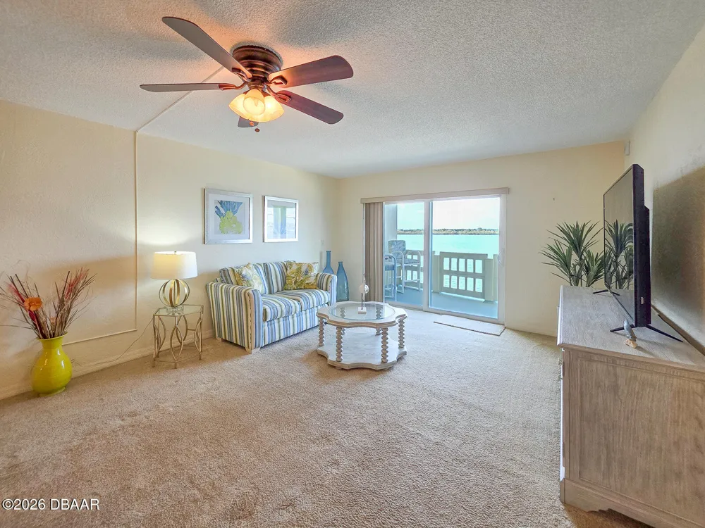 3606 S Peninsula Drive #208 Port Orange, FL 32127
