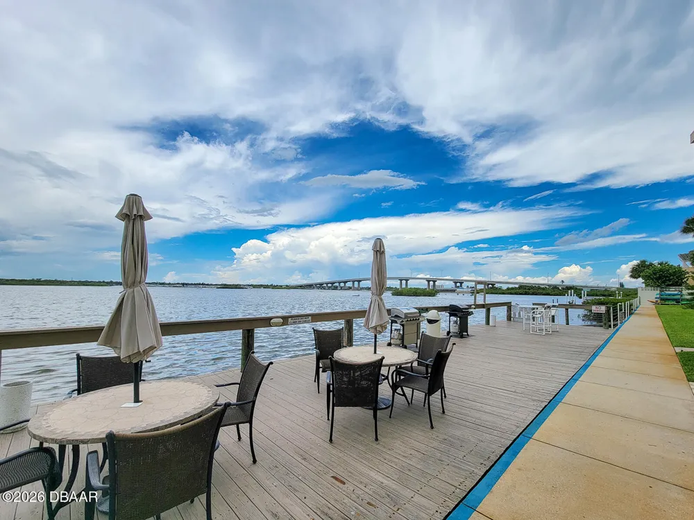 3606 S Peninsula Drive #208 Port Orange, FL 32127