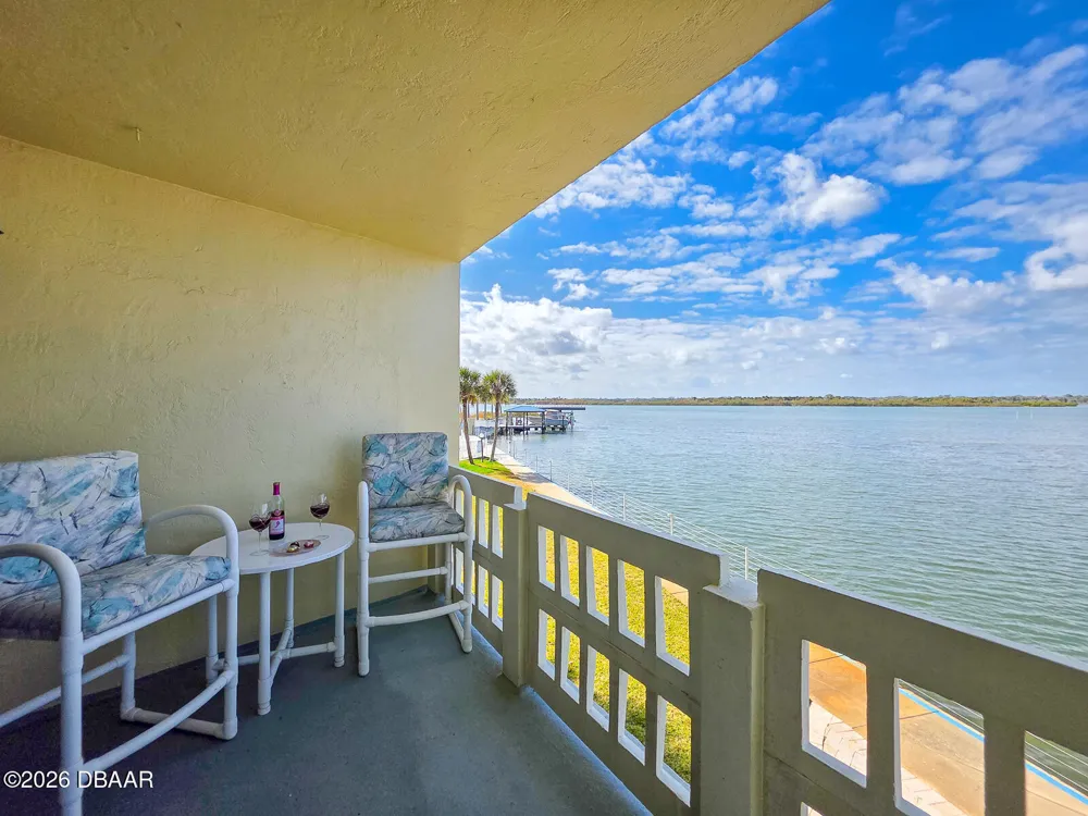 3606 S Peninsula Drive #208 Port Orange, FL 32127