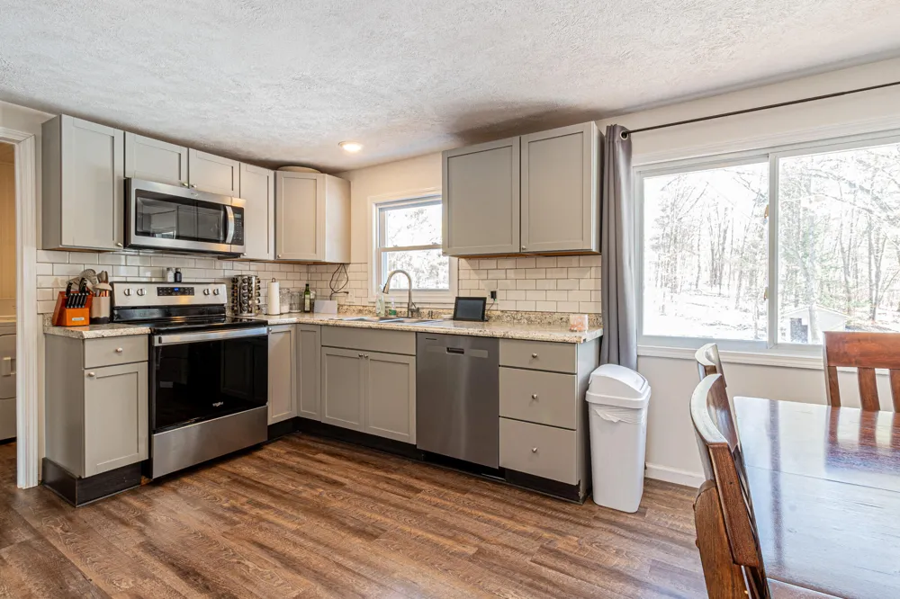 9848 90th Avenue Morton Township, MI 49332