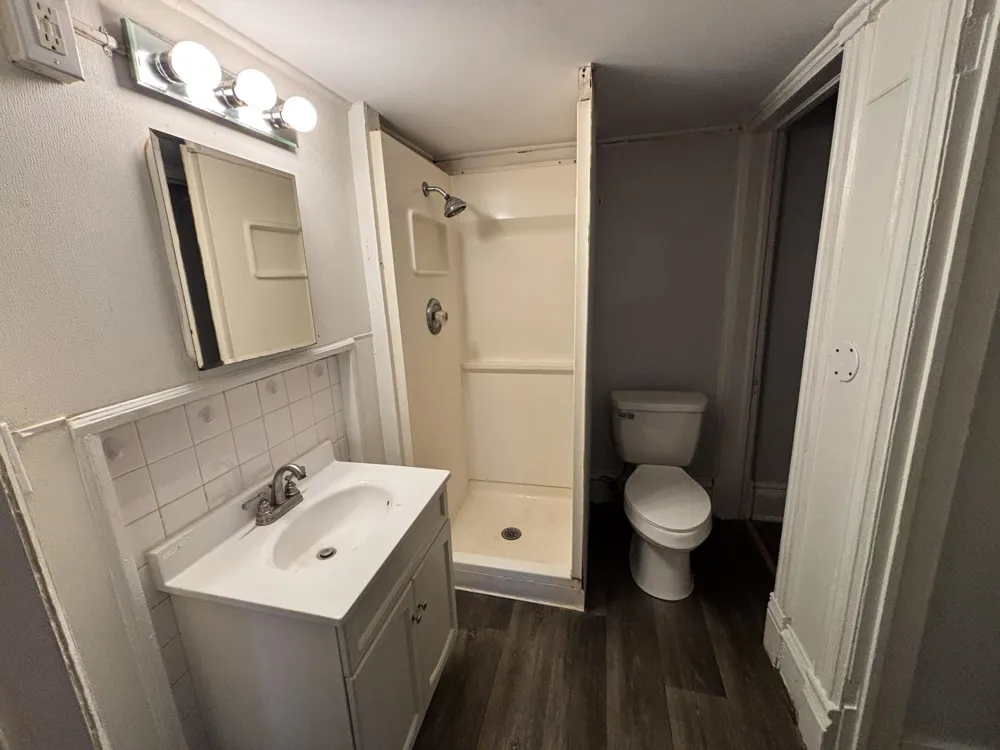 1404 W Michigan Avenue #4 Kalamazoo City, MI 49006