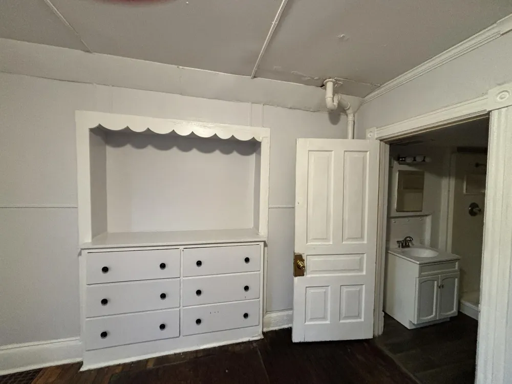 1404 W Michigan Avenue #4 Kalamazoo City, MI 49006