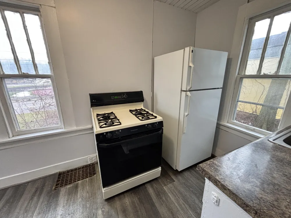 1404 W Michigan Avenue #4 Kalamazoo City, MI 49006