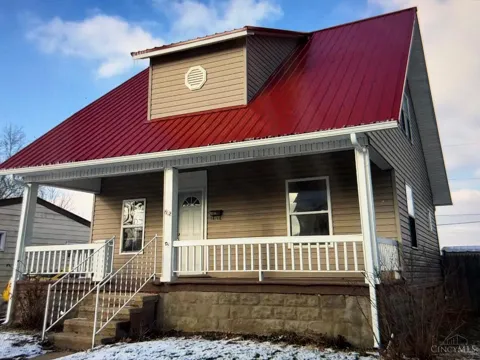 882 E Main Street