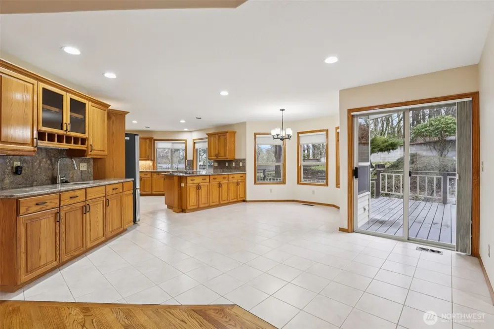 32303 NW 18th Avenue Ridgefield, WA 98642