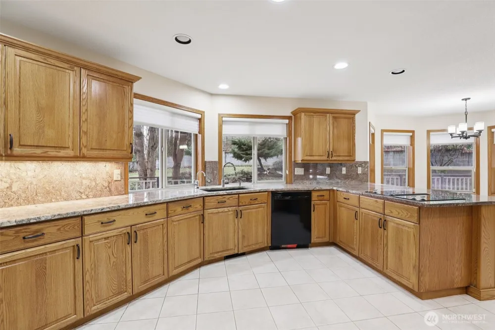 32303 NW 18th Avenue Ridgefield, WA 98642