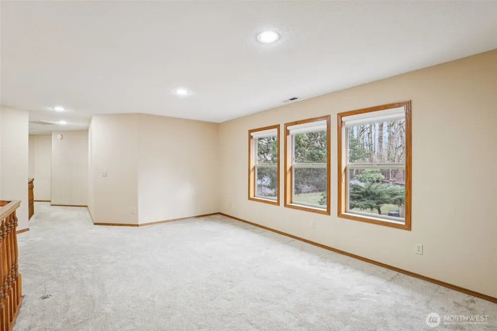 32303 NW 18th Avenue Ridgefield, WA 98642