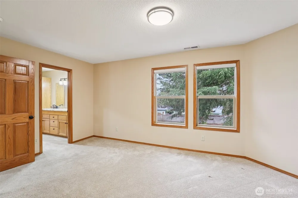 32303 NW 18th Avenue Ridgefield, WA 98642