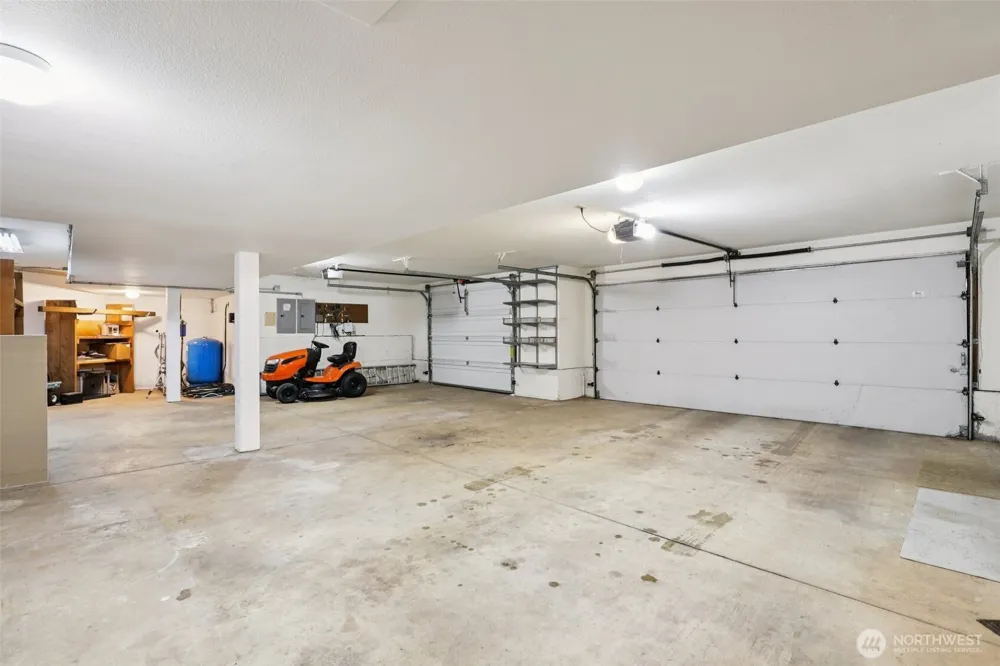 32303 NW 18th Avenue Ridgefield, WA 98642