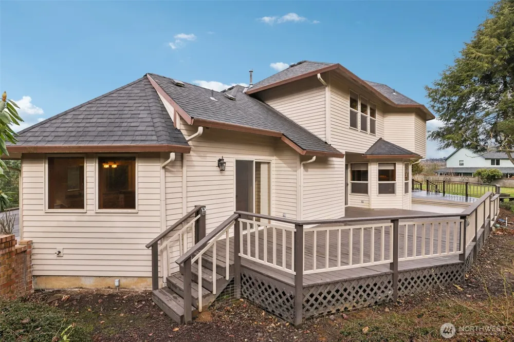 32303 NW 18th Avenue Ridgefield, WA 98642