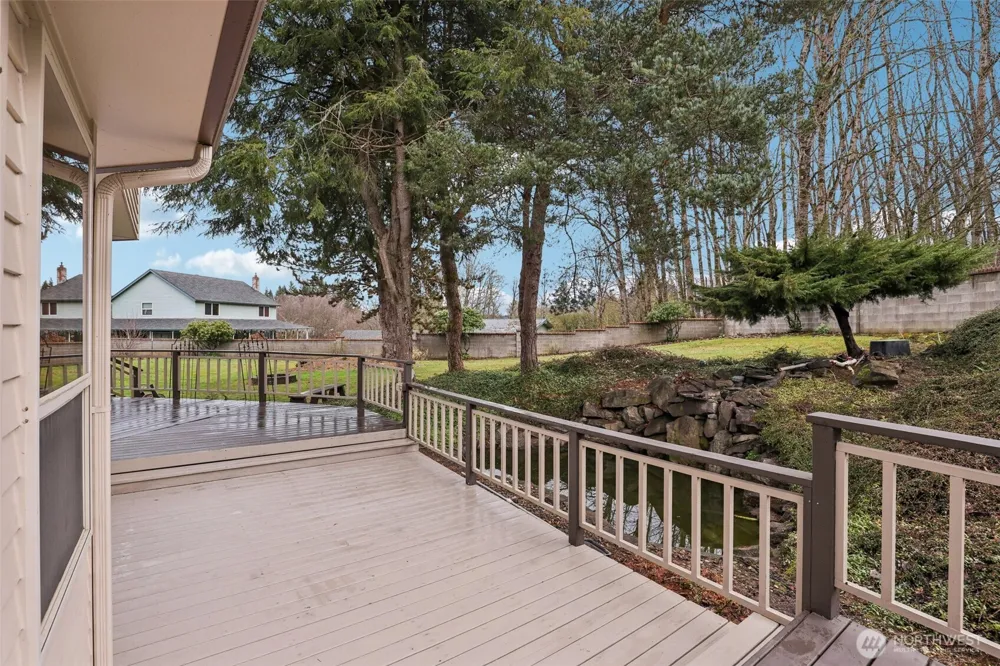 32303 NW 18th Avenue Ridgefield, WA 98642