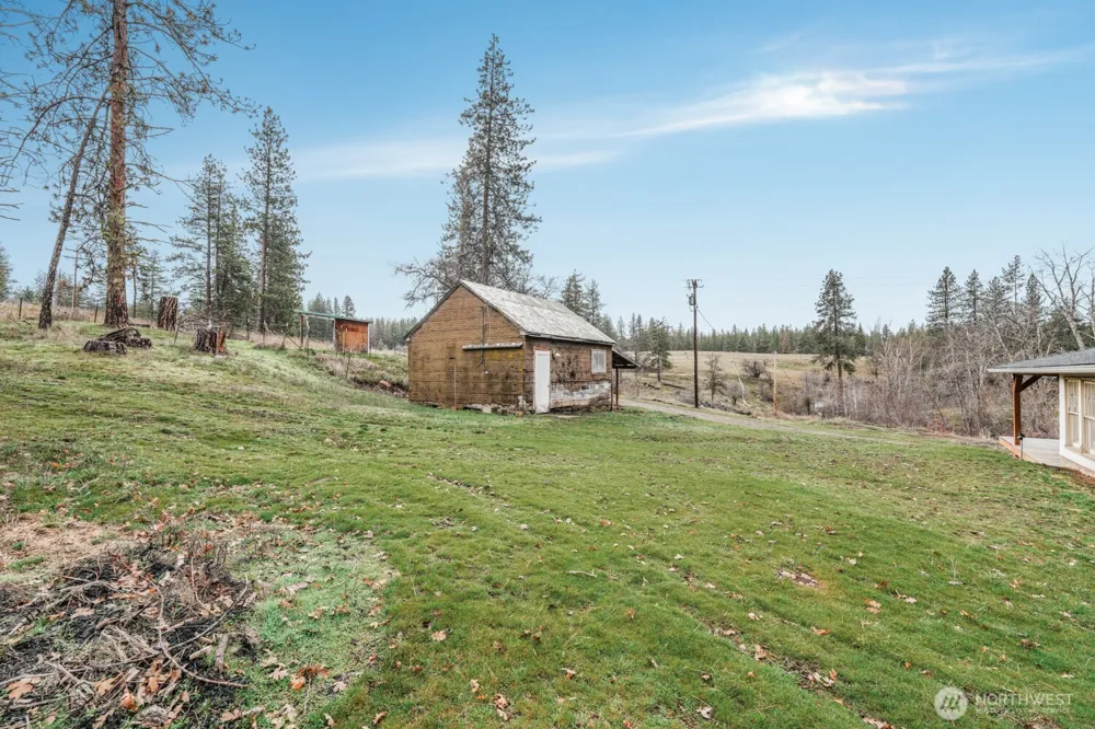 932 Zelinski Road Goldendale, WA 98620