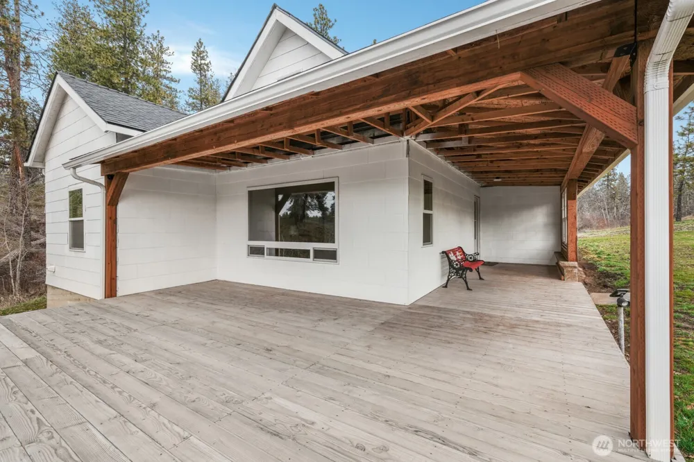 932 Zelinski Road Goldendale, WA 98620