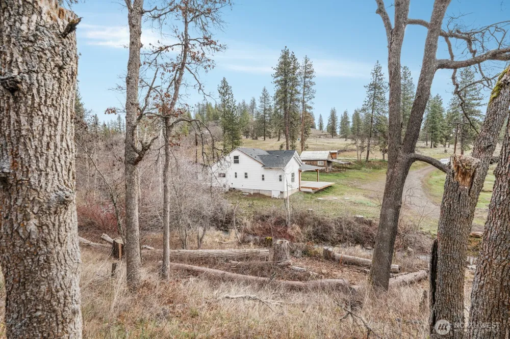 932 Zelinski Road Goldendale, WA 98620