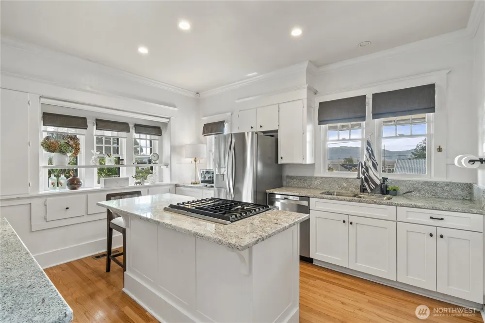 318 W Marcy Avenue Montesano, WA 98563