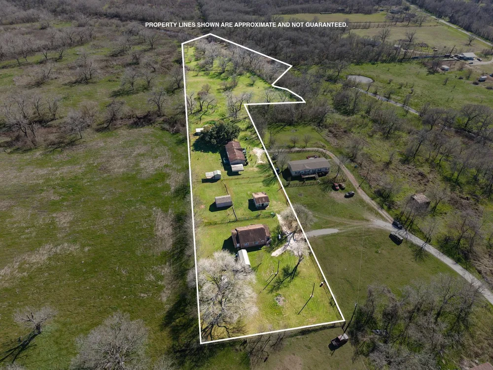 7610 Moore Road Brookshire, TX 77423