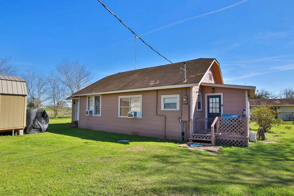 7610 Moore Road Brookshire, TX 77423