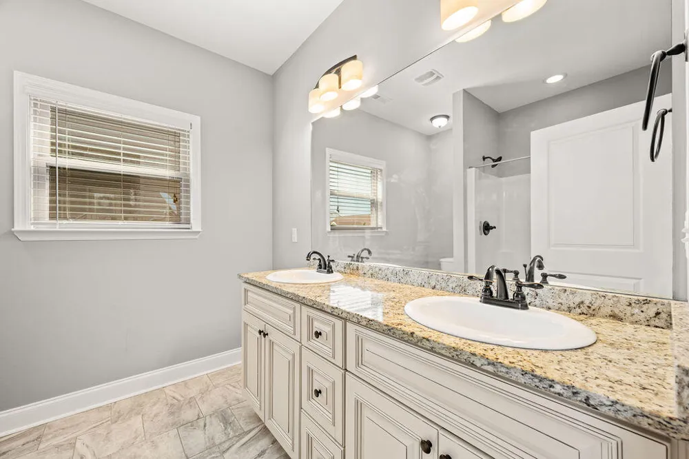 128 Franklin Circle Fort Oglethorpe, GA 30742