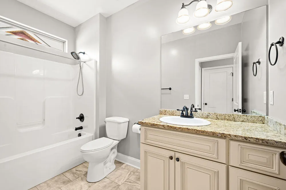 128 Franklin Circle Fort Oglethorpe, GA 30742