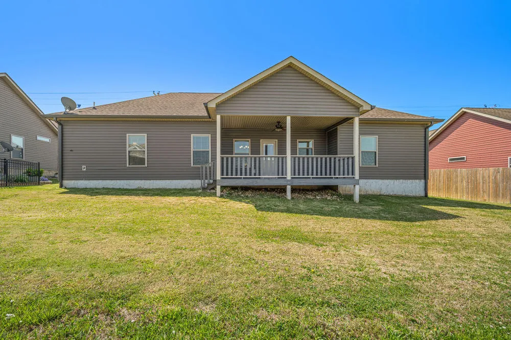 128 Franklin Circle Fort Oglethorpe, GA 30742