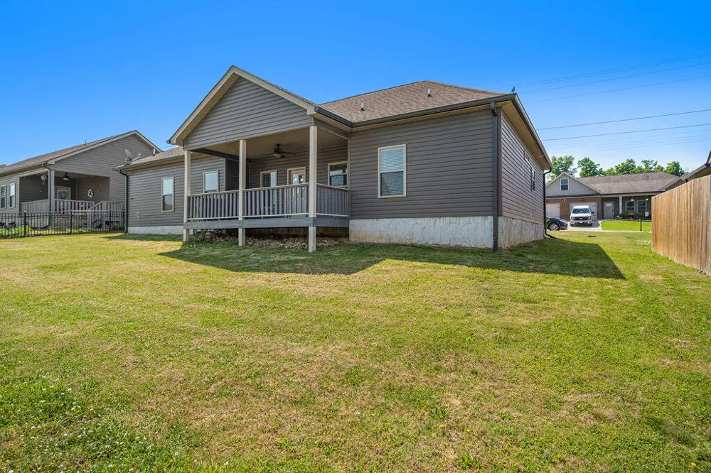 128 Franklin Circle Fort Oglethorpe, GA 30742