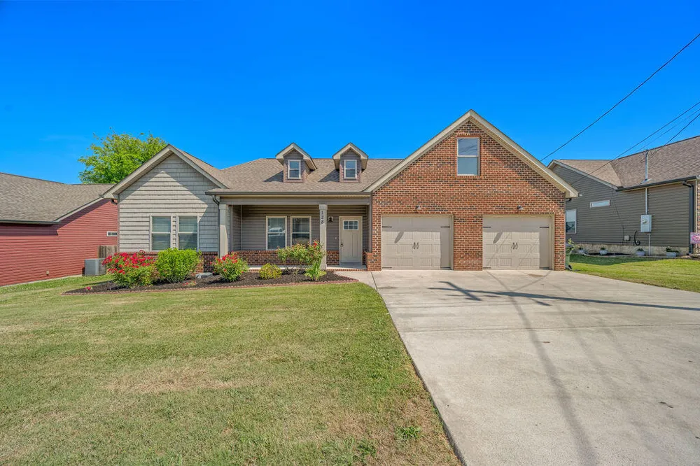 128 Franklin Circle Fort Oglethorpe, GA 30742