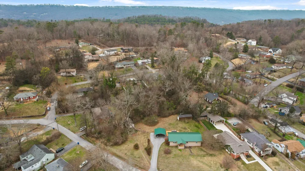 Berkley Drive Red Bank, TN 37415