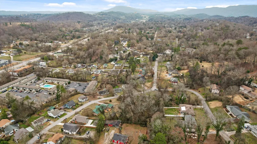 Berkley Drive Red Bank, TN 37415