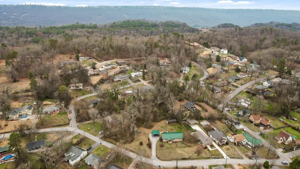 Berkley Drive Red Bank, TN 37415