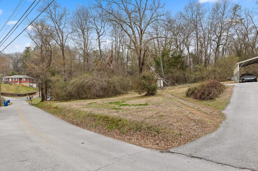 Berkley Drive Red Bank, TN 37415