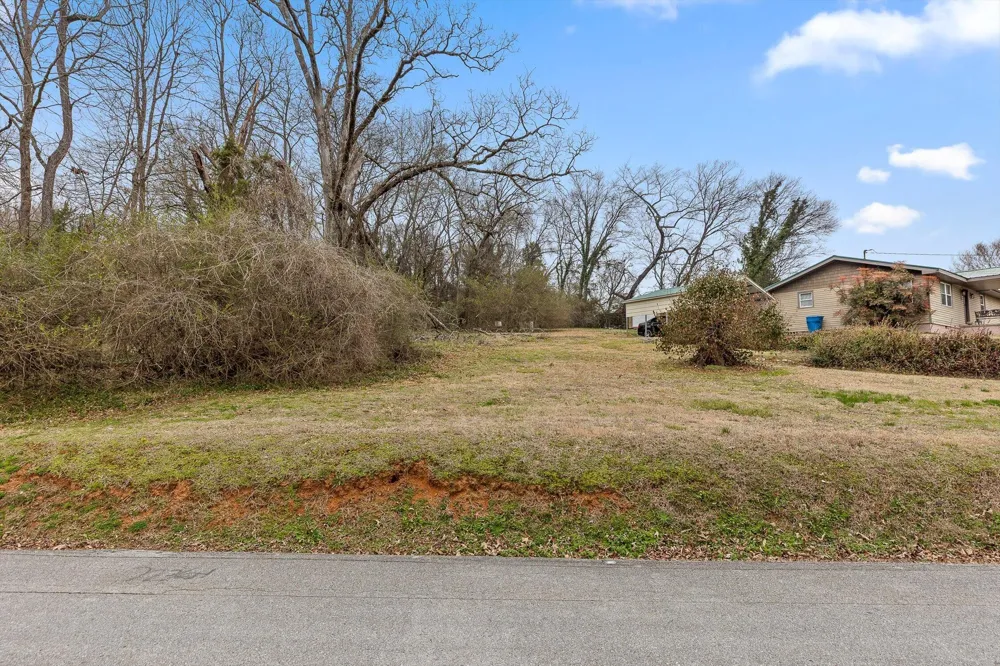 Berkley Drive Red Bank, TN 37415