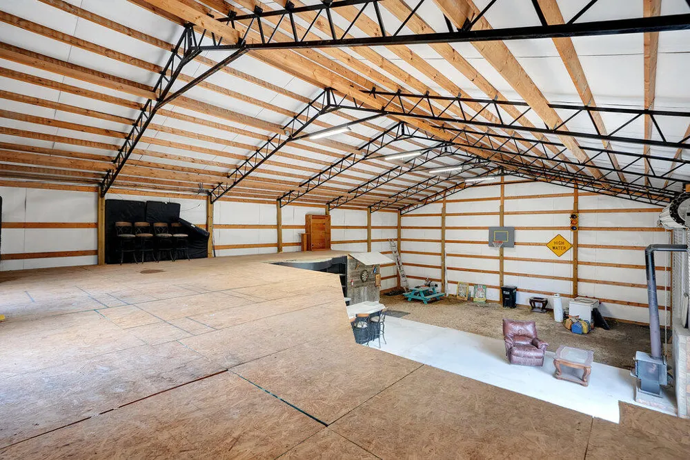 3155 Pigeon Spur Road Tracy City, TN 37387