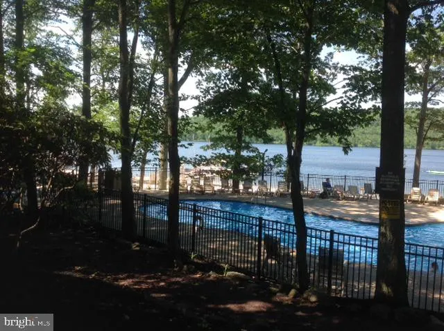 59 MIDWAY Lake Harmony, PA 18624
