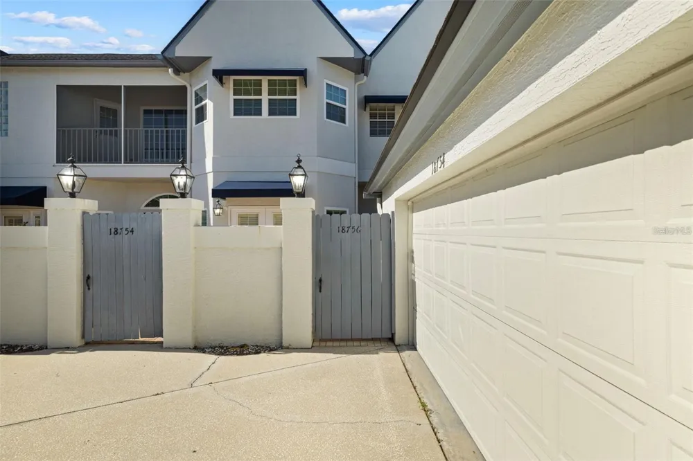 18756 WIMBLEDON CIRCLE Lutz, FL 33558