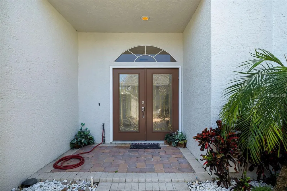 18756 WIMBLEDON CIRCLE Lutz, FL 33558