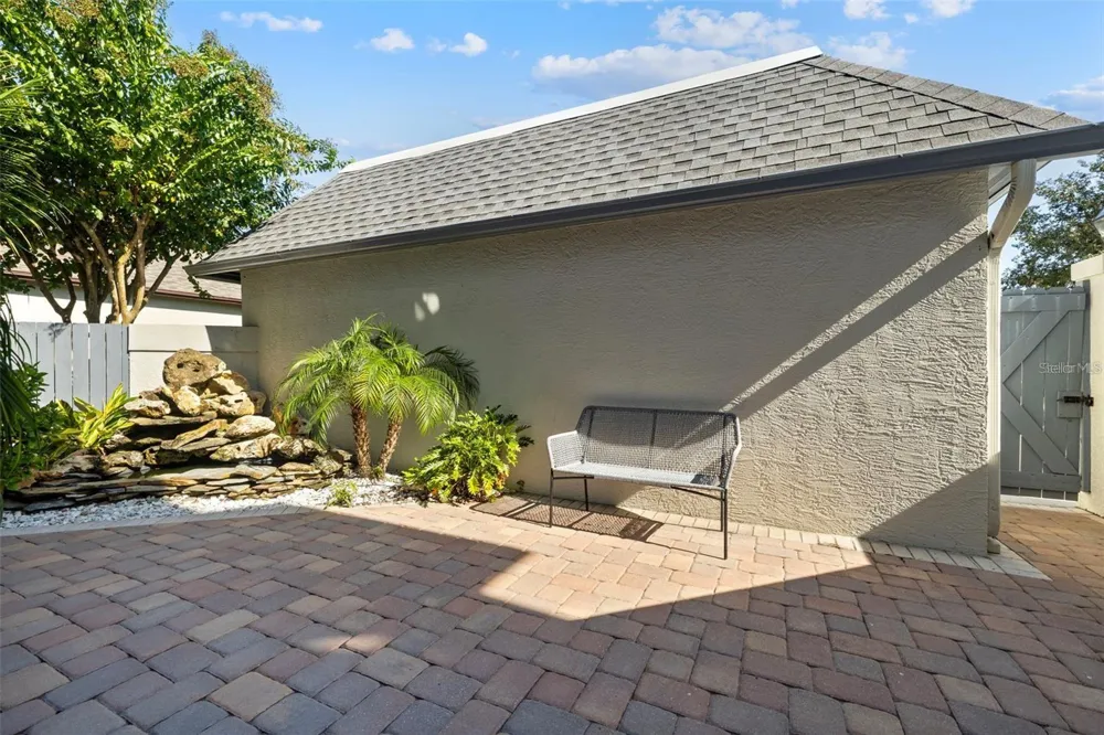 18756 WIMBLEDON CIRCLE Lutz, FL 33558