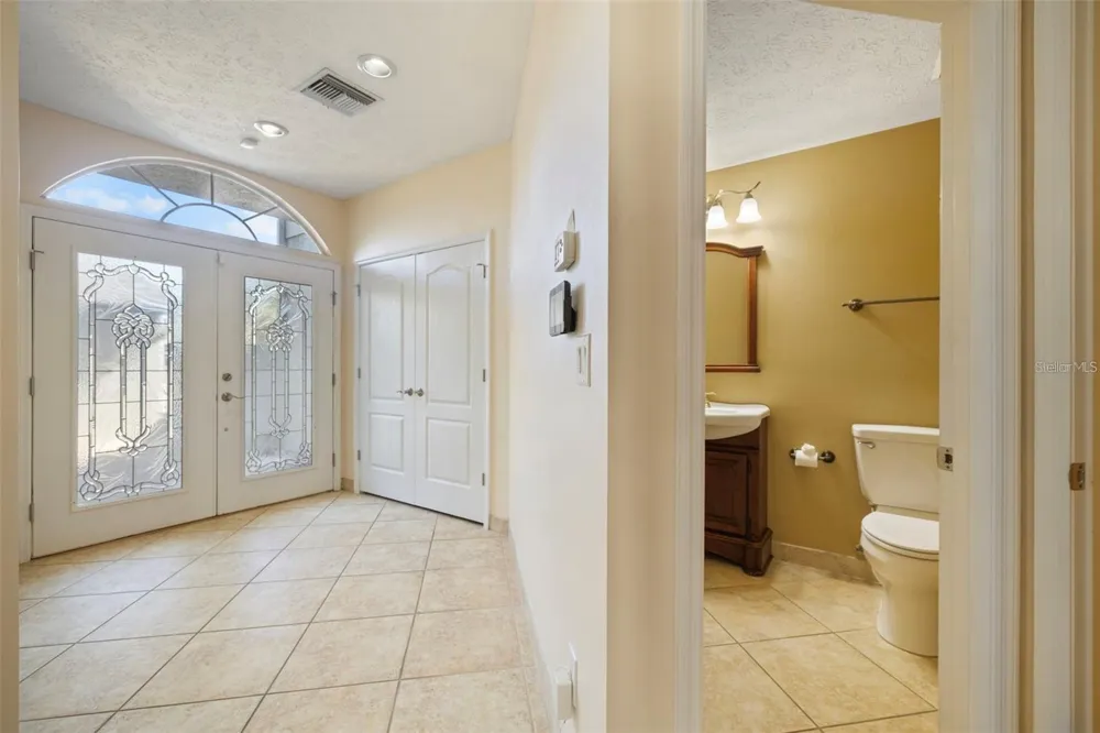18756 WIMBLEDON CIRCLE Lutz, FL 33558