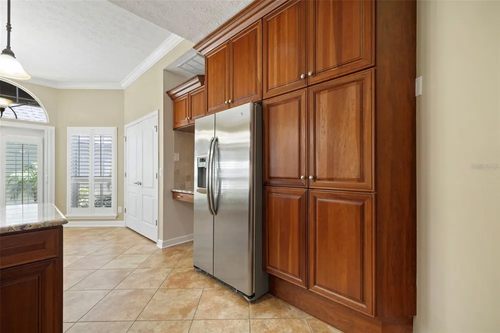 18756 WIMBLEDON CIRCLE Lutz, FL 33558