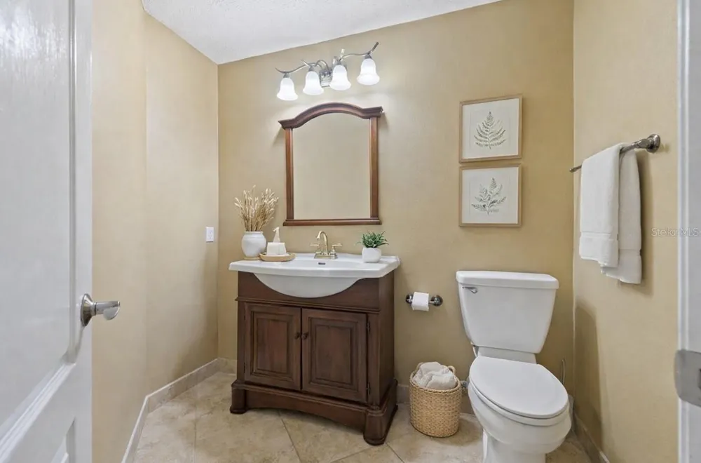 18756 WIMBLEDON CIRCLE Lutz, FL 33558