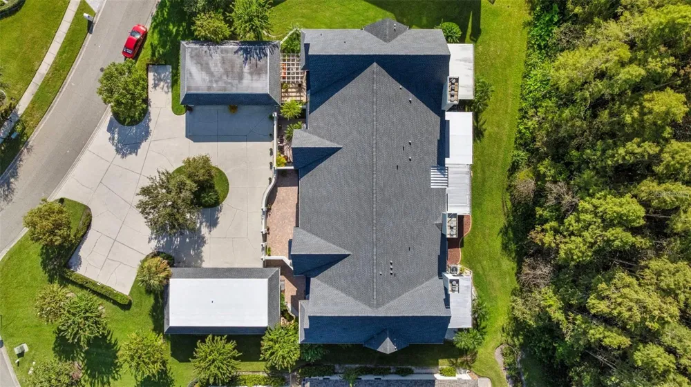 18756 WIMBLEDON CIRCLE Lutz, FL 33558