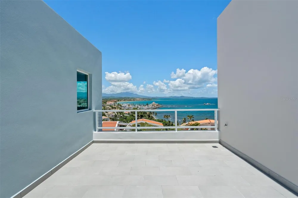 . SHELL CASTLE CLUB #46 Humacao, PR 00791