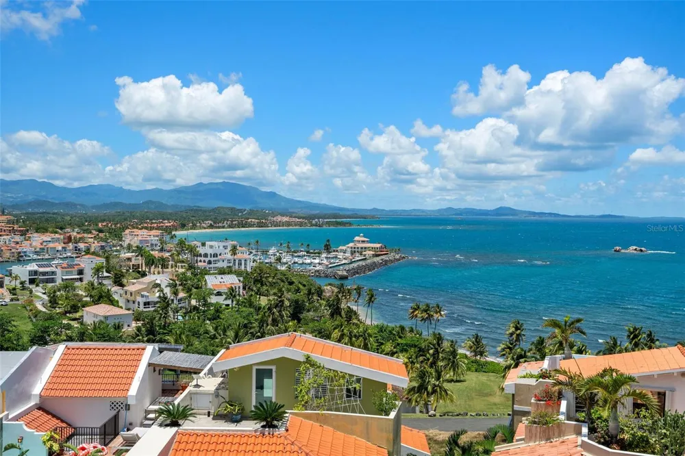 . SHELL CASTLE CLUB #46 Humacao, PR 00791