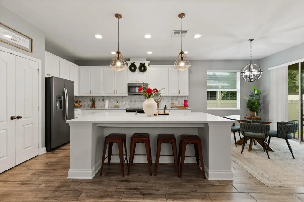 31924 GEOFF WAY Sorrento, FL 32776