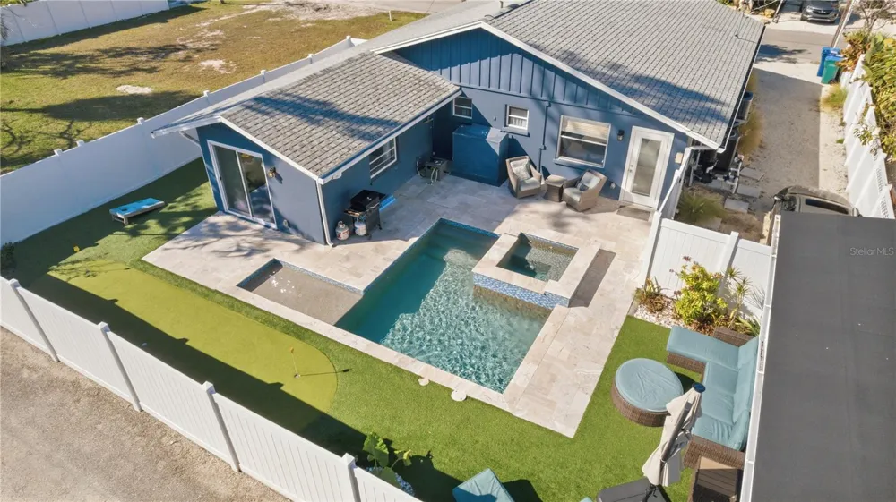 205 HAVERKOS COURT Holmes Beach, FL 34217