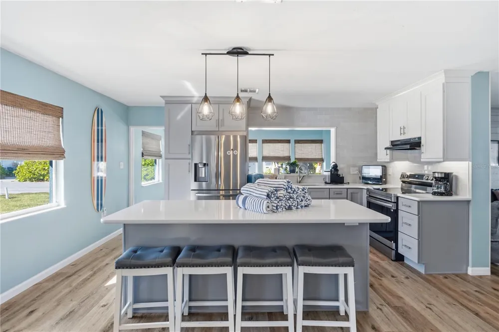 205 HAVERKOS COURT Holmes Beach, FL 34217