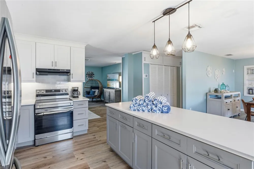 205 HAVERKOS COURT Holmes Beach, FL 34217