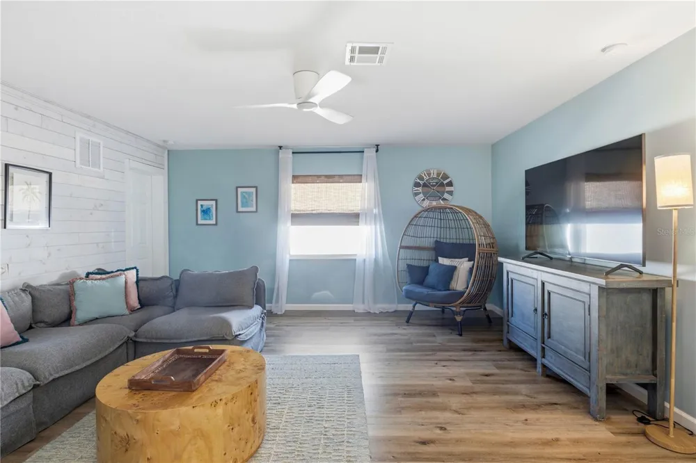 205 HAVERKOS COURT Holmes Beach, FL 34217